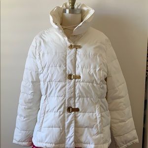 Cream women’s puffy jacket